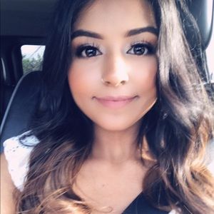 Meet your Posher, Kanika